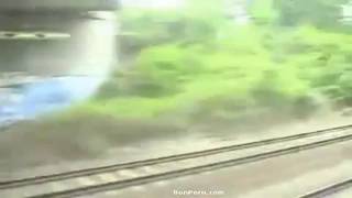Fellation dans un train